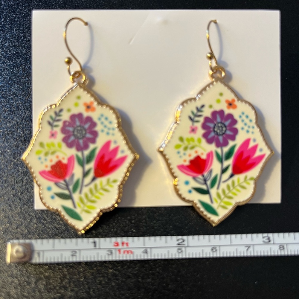Spring Flower Earrings - Picture 2 of 6